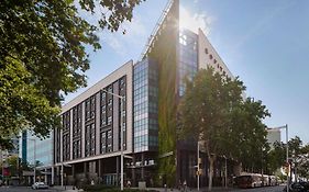 Sofitel Barcelona Skipper